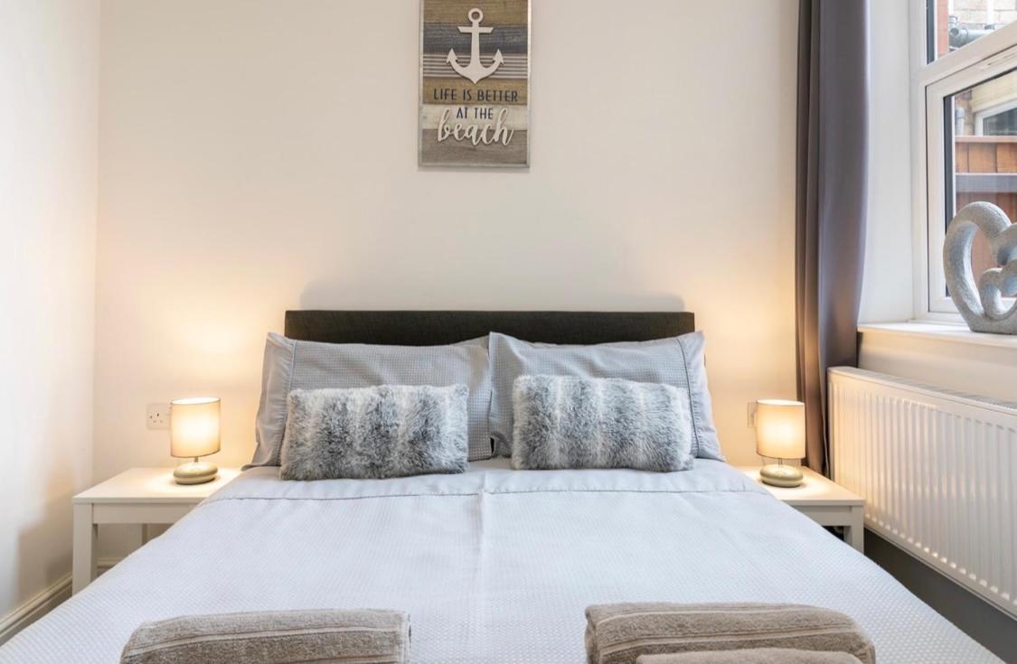 Megs Island Guest House Клиторпс Экстерьер фото